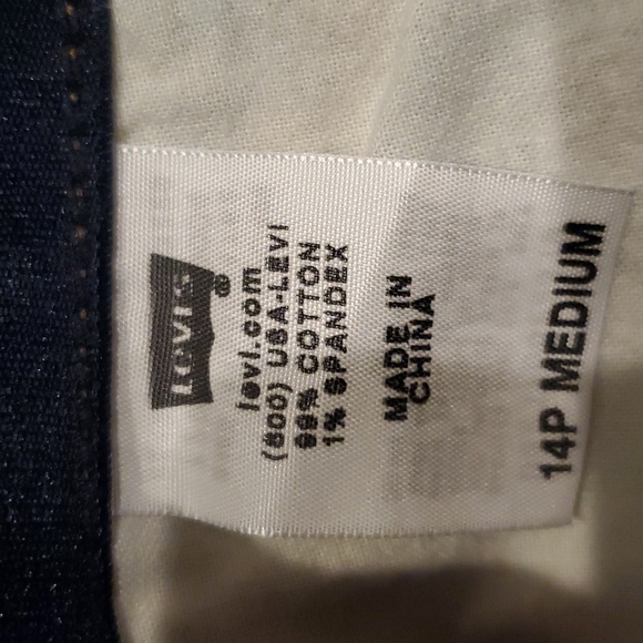 Womens Levi's 525 Perfect Waist Boot Cut jeans size 14P - Picture 7 of 7